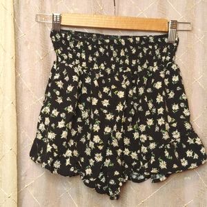 Wild Fable, S women's flowy floral shorts